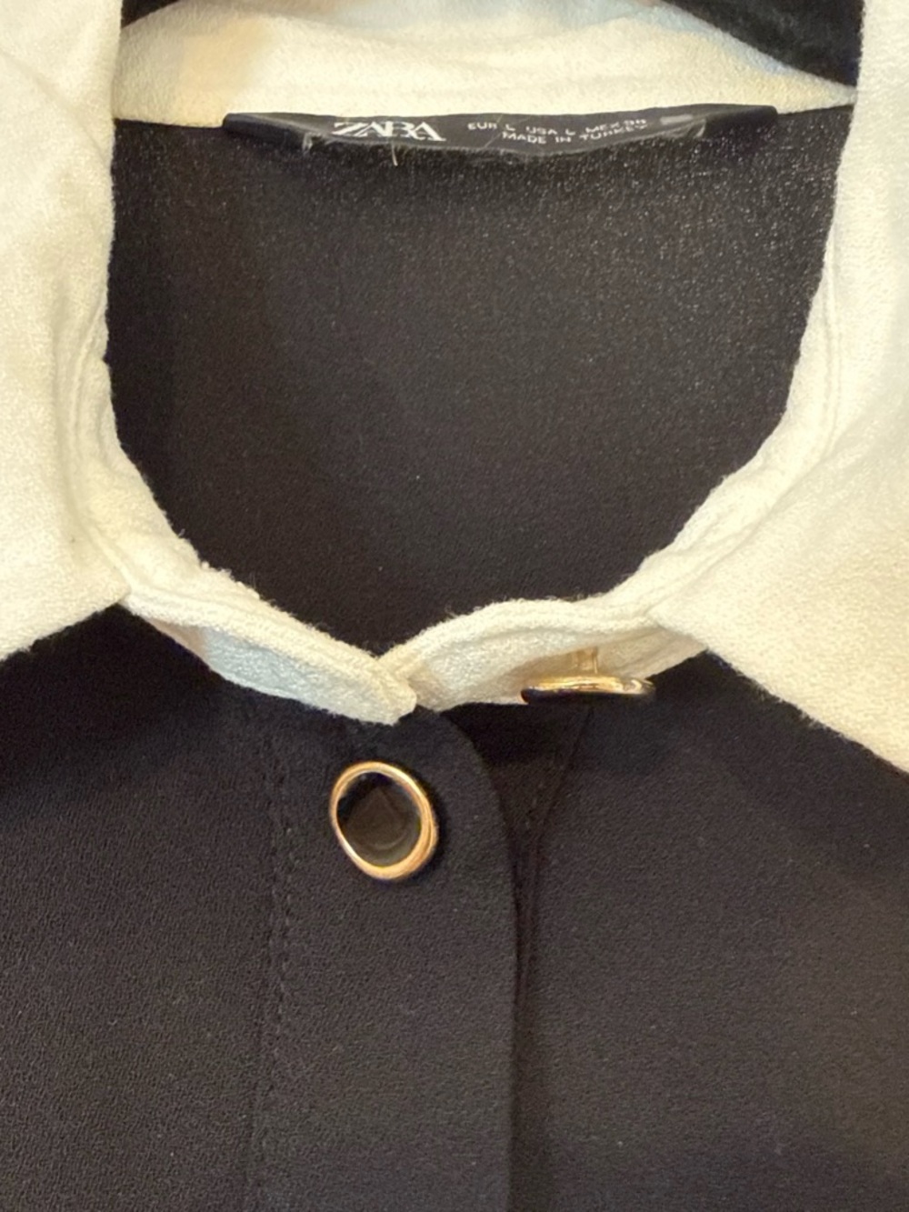 Zara Black Long-Sleeve Shirt Dress with White Contrast Collar and Cuffs - Picture 4 of 7